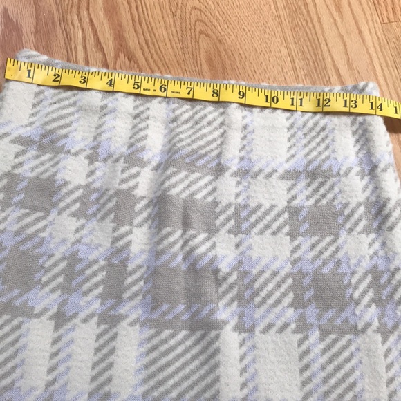 Ann Taylor small knit tan/purple multi soft skirt. - Picture 5 of 6